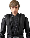 Medicom - MAFEX 227 - Star Wars: The Mandalorian - Luke Skywalker (1/12 Scale) - Marvelous Toys