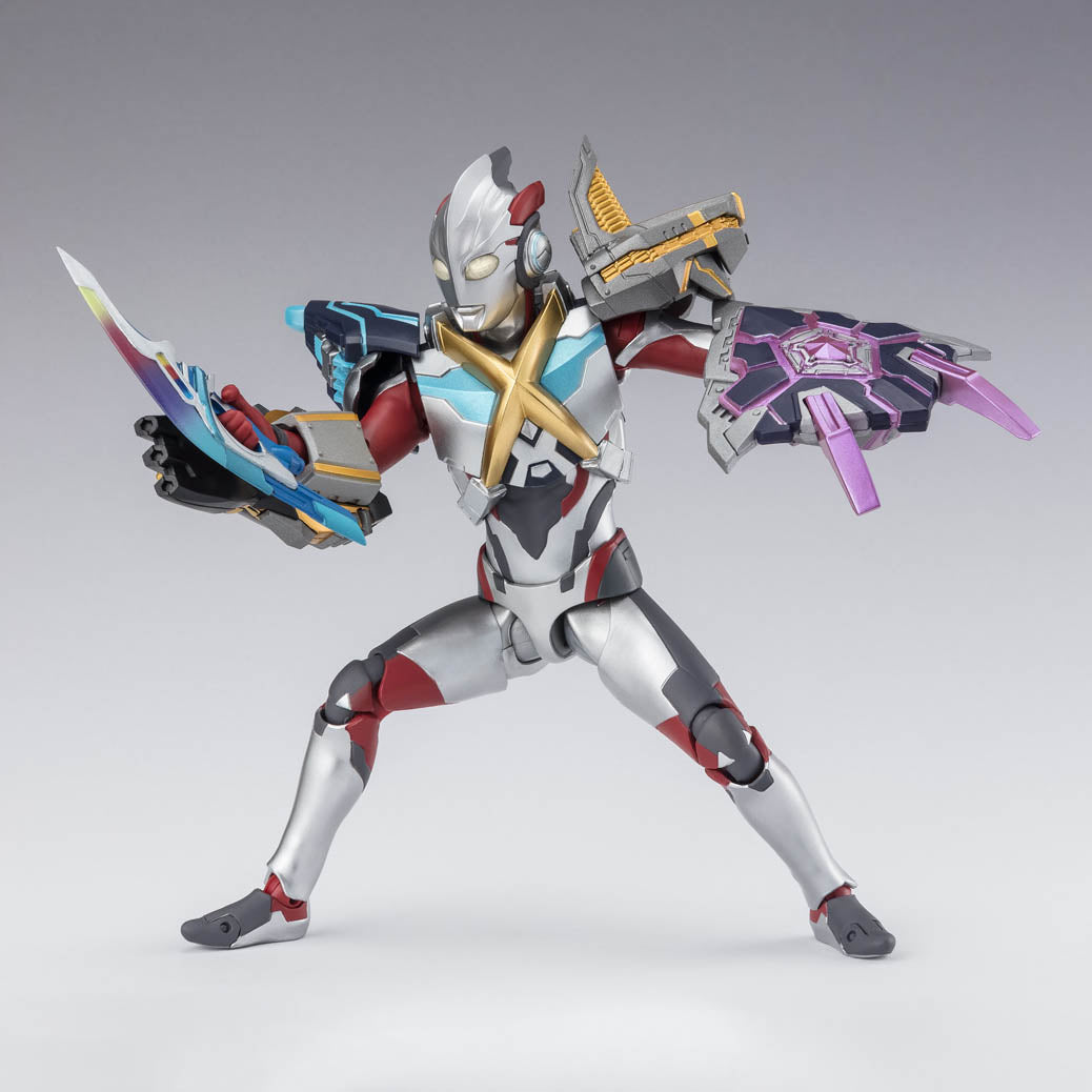 Bandai - S.H.Figuarts - Ultraman - Beta Spark Armor &amp; Hybrid Armor Option Parts Set - Marvelous Toys