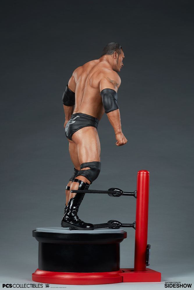 Pop Culture Shock Collectibles - WWE - The Rock (1/4 Scale) - Marvelous Toys