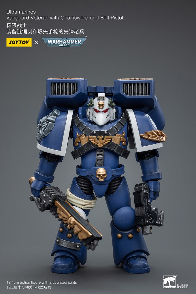 Joy Toy - JT8025 - Warhammer 40,000 - Ultramarines - Vanguard Veteran with Chainsword and Bolt Pistol (1/18 Scale) - Marvelous Toys