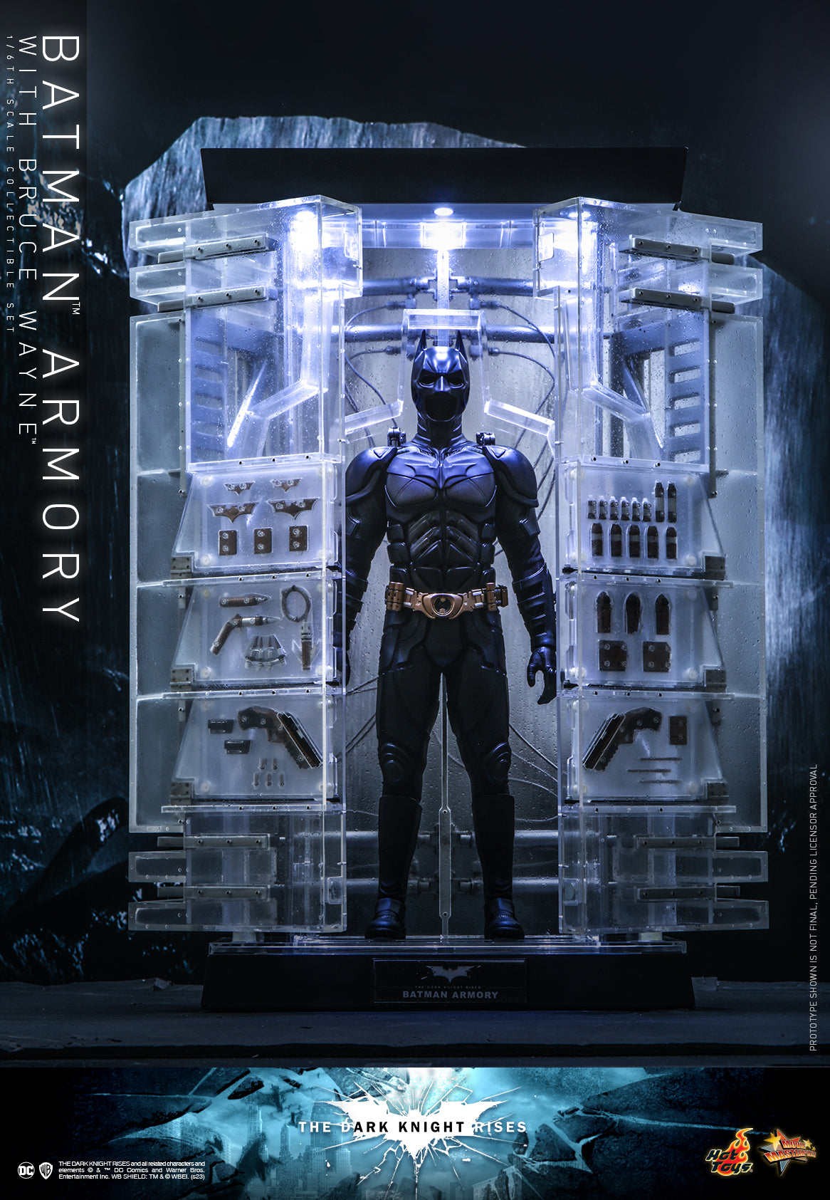 Hot Toys - MMS702 - The Dark Knight Rises - Batman Armory with Bruce Wayne