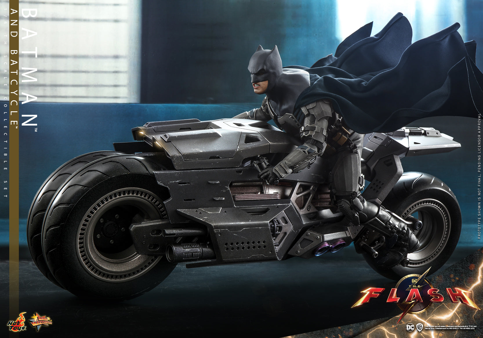 Hot Toys - MMS705 - The Flash - Batman &amp; Batcycle - Marvelous Toys