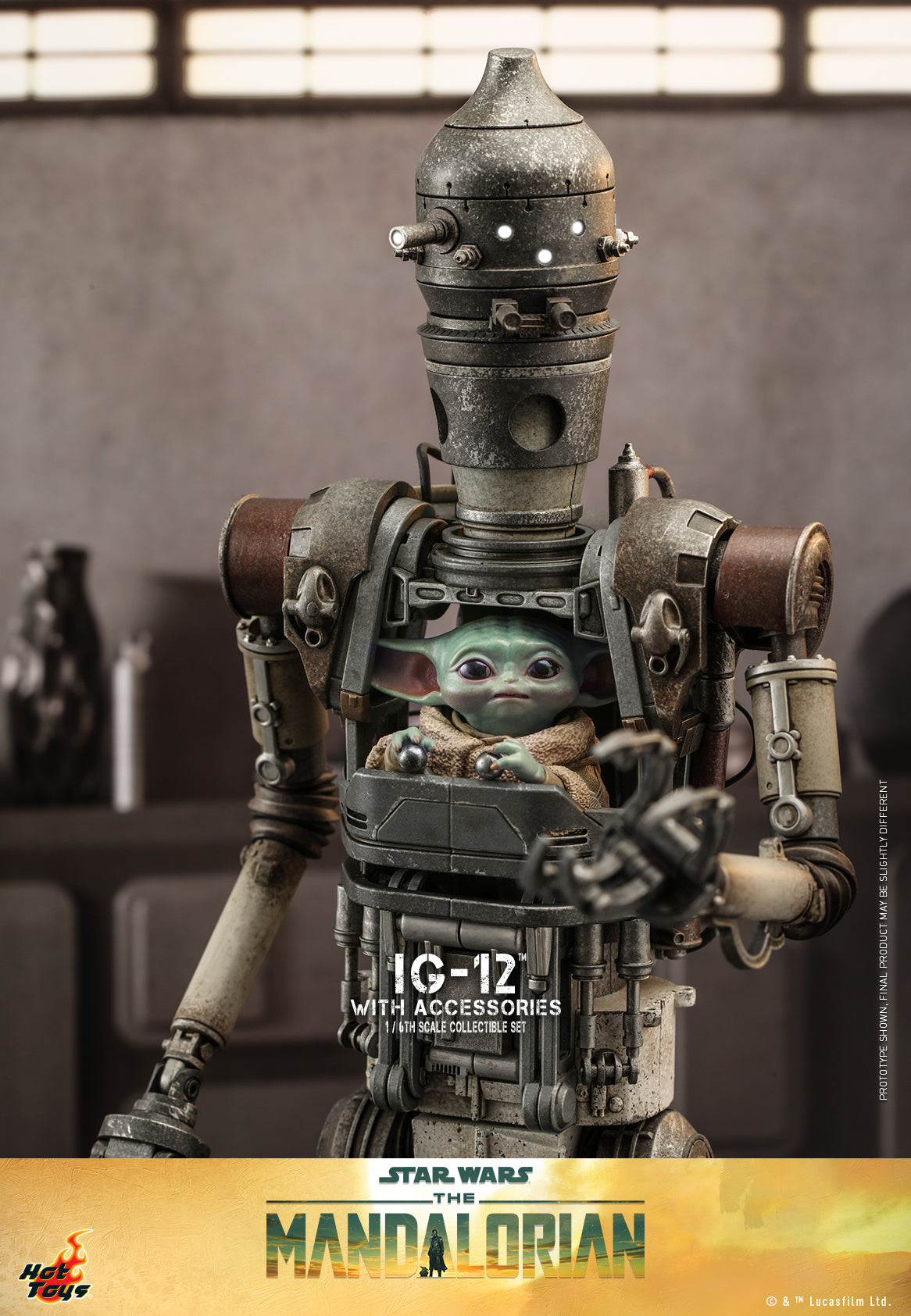 Hot Toys - TMS105 - Star Wars: The Mandalorian - IG-12 with Accessories Set