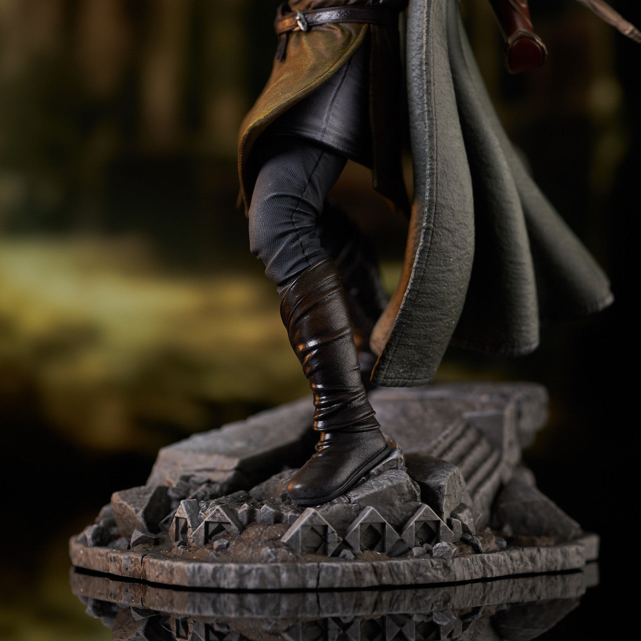 Diamond Select Toys - The Lord of the Rings - Legolas - Marvelous Toys
