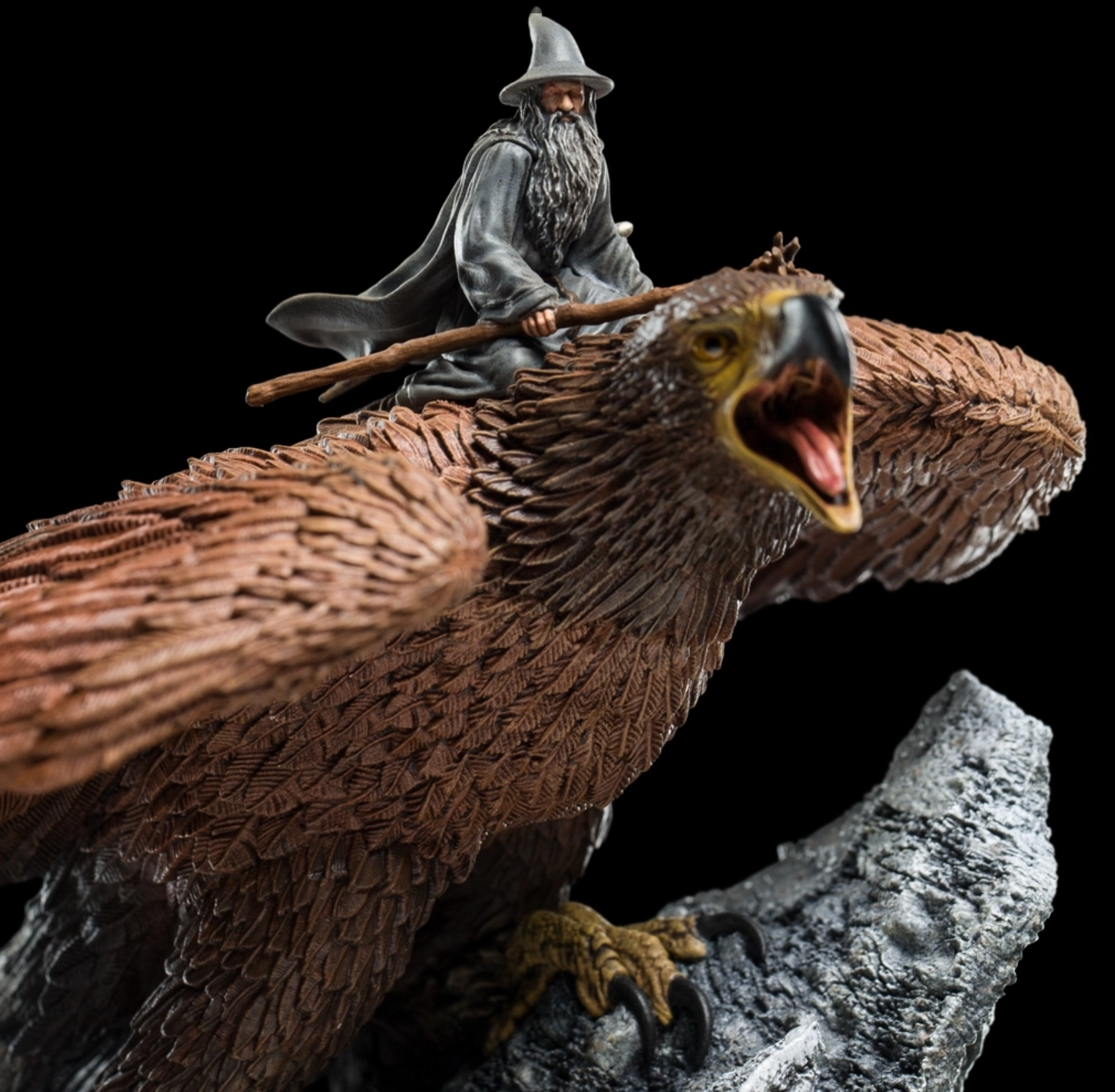 Weta Workshop - The Lord of the Rings - Gandalf on Gwaihir - Marvelous Toys
