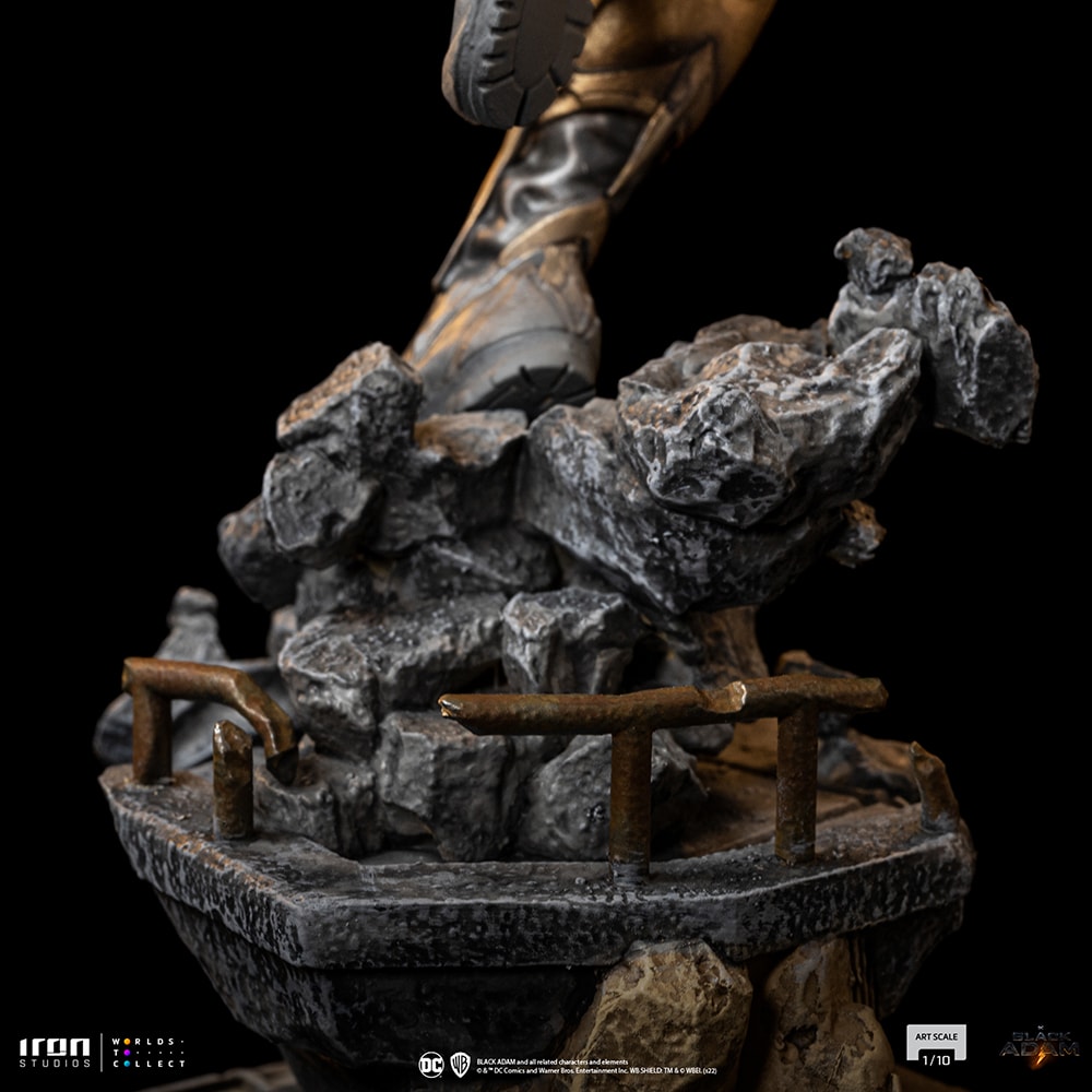 (IN STOCK) Iron Studios - 1:10 Art Scale - Black Adam - Hawkman - Marvelous Toys