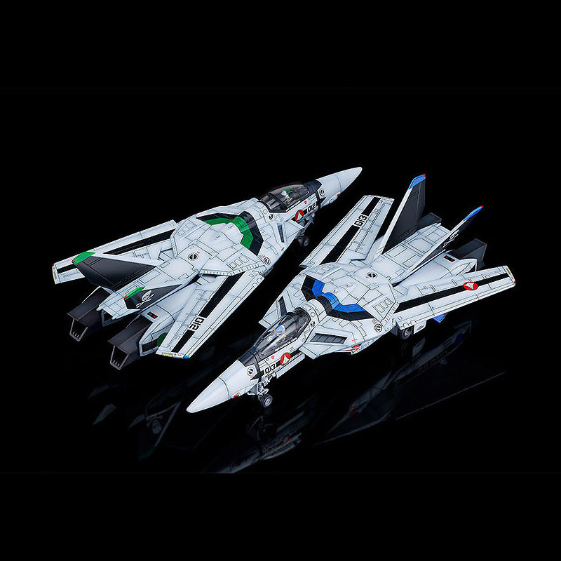 Max Factory - PLAMAX - Macross - VF-1A/S Fighter Valkyrie (Maximilian Jenius/Hayao Kakizaki) - Marvelous Toys