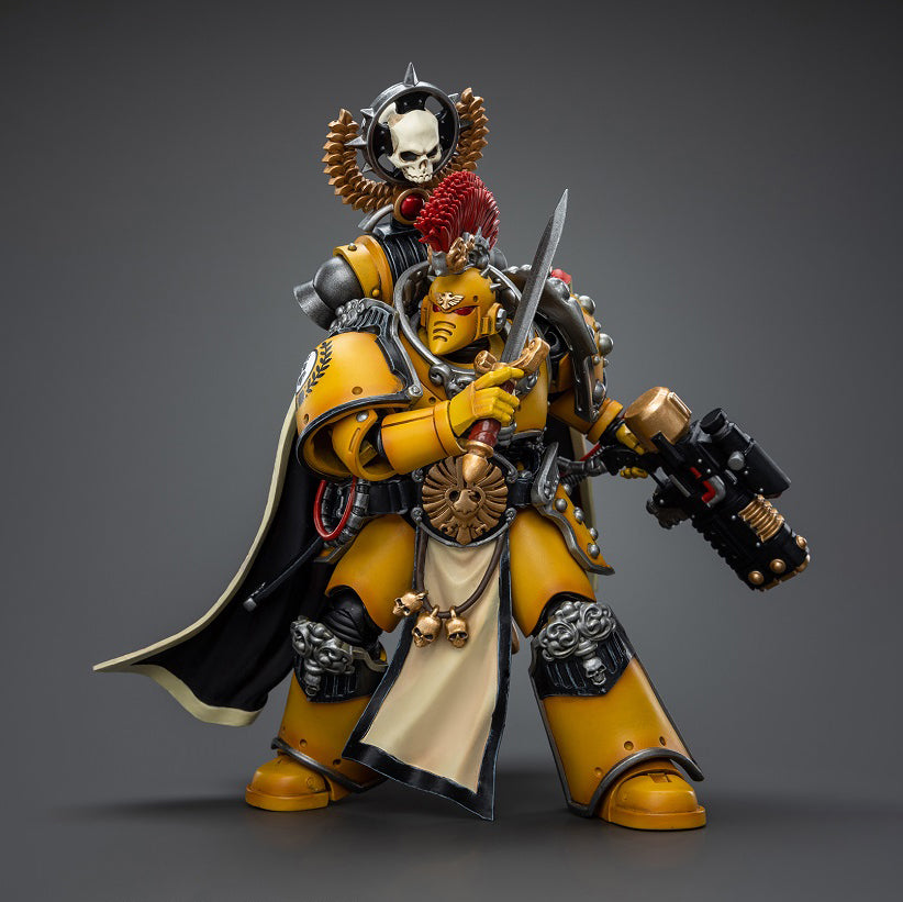 Joy Toy - JT9138 - Warhammer: The Horus Heresy - Imperial Fists - Legion Praetor with Power Sword (1/18 Scale) - Marvelous Toys