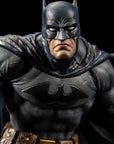 XM Studios - DC Iconic Cover Art - Batman: Hush (80th Anniversary) (1/6 Scale) - Marvelous Toys
