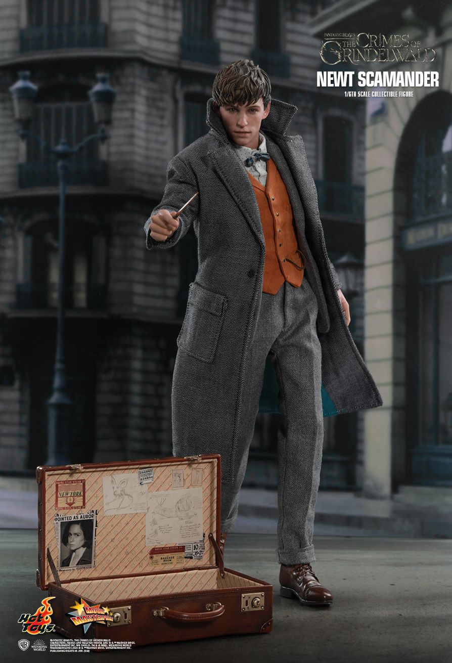 Hot Toys - MMS512 - Fantastic Beasts: The Crimes of Grindelwald - Newt Scamander - Marvelous Toys