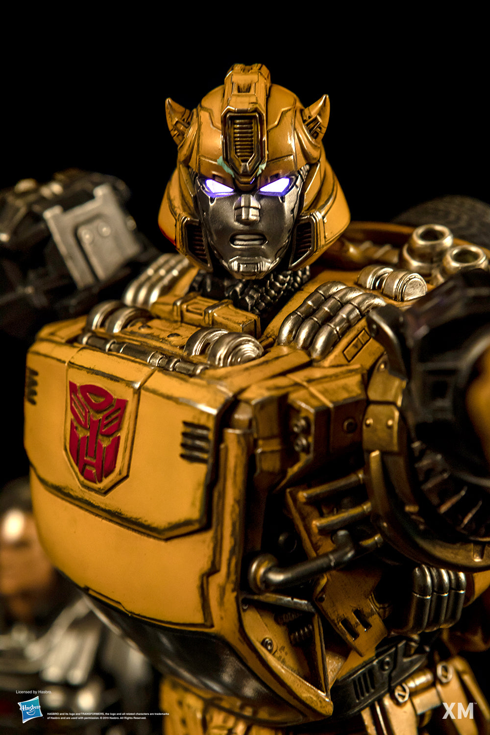 XM Studios - Transformers - Bumblebee &amp; Spike (1/10 Scale) - Marvelous Toys