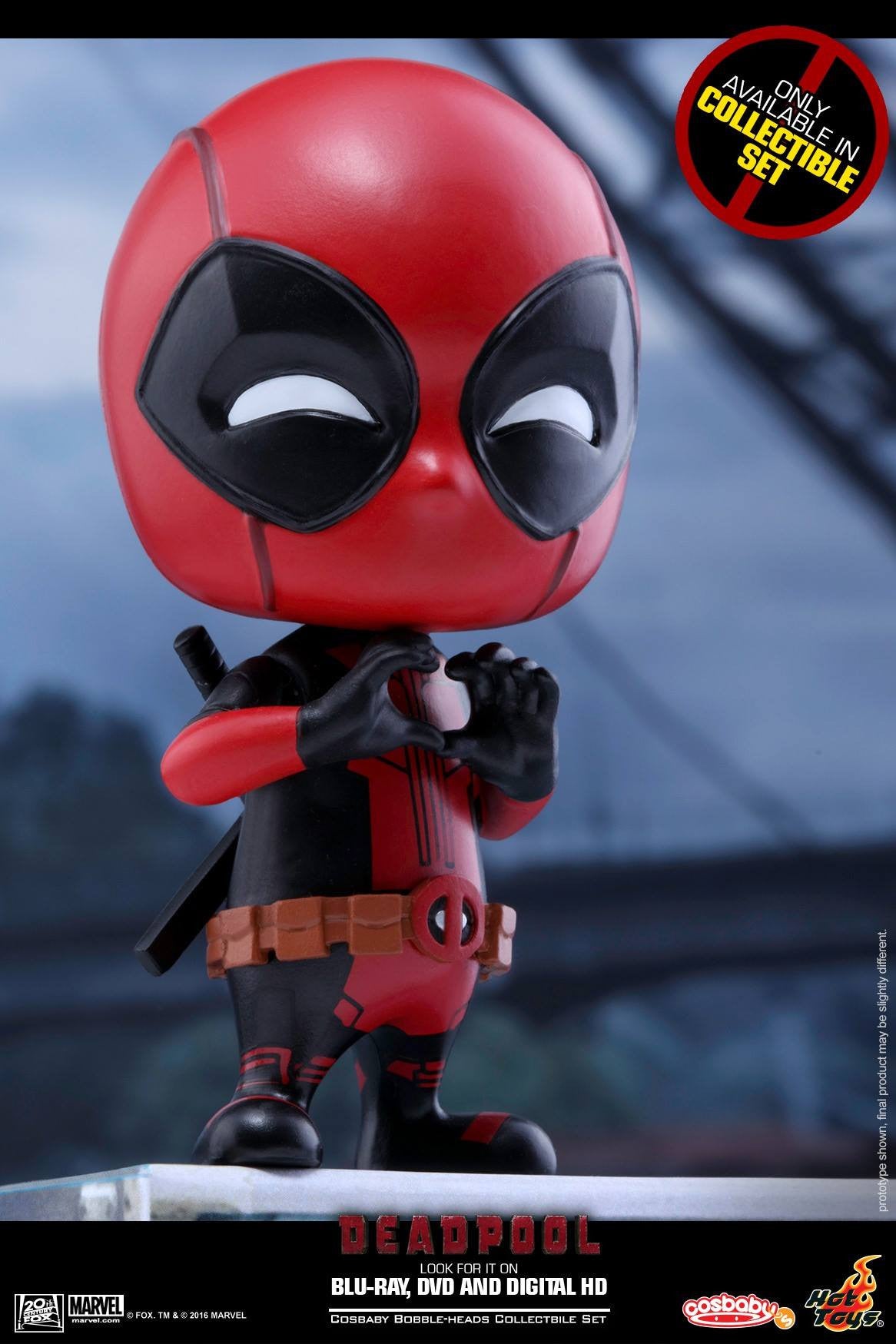 Hot Toys - COSB246 - Deadpool (Surprised, Fighting Pose, Heart Gesturing Versions) Cosbaby Bobble-Head Set - Marvelous Toys - 4