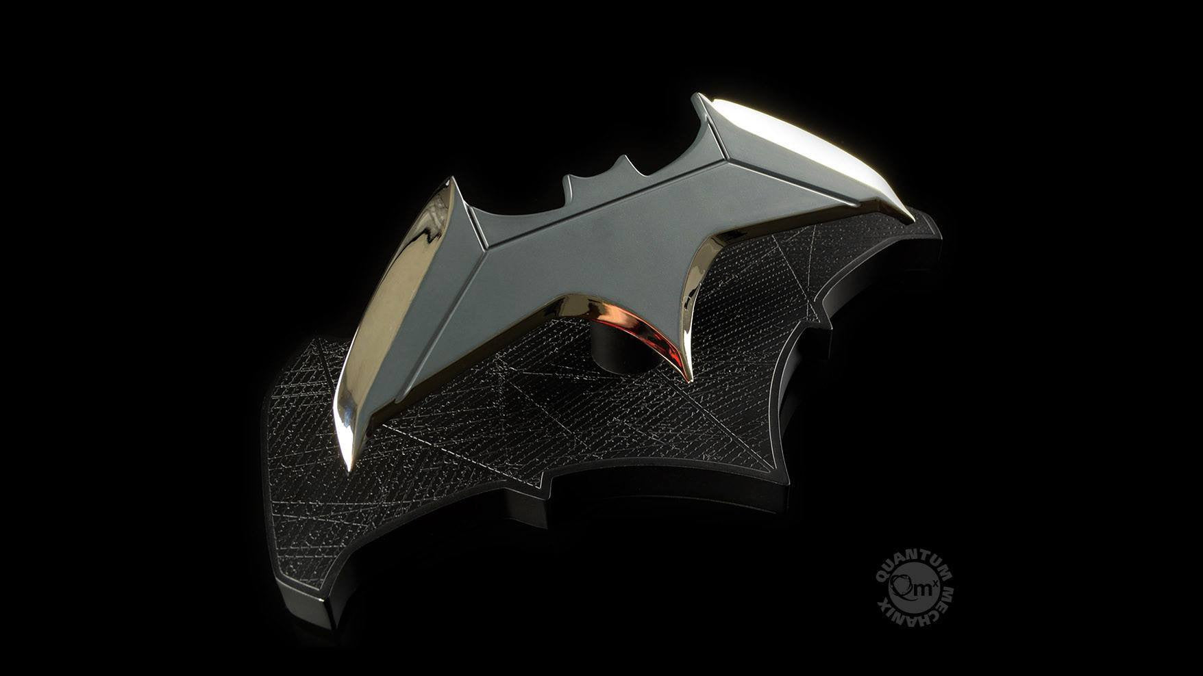 Quantum Mechanix - DCC-0215 - Batman Batarang 1/1 Scale Prop Replica - Marvelous Toys
