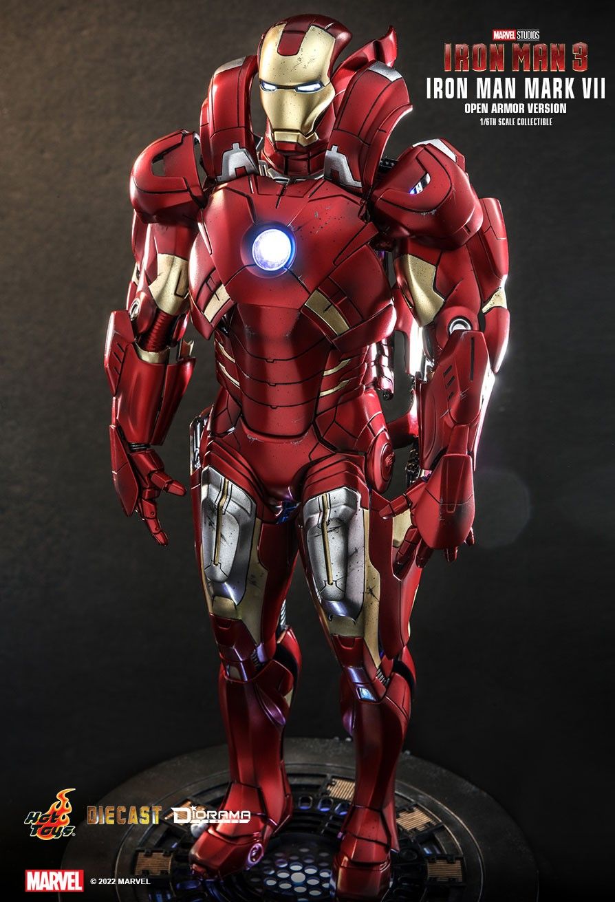 Hot Toys - DS004D51 - Iron Man 3 - Iron Man Mark VII (Open Armor Version) - Marvelous Toys
