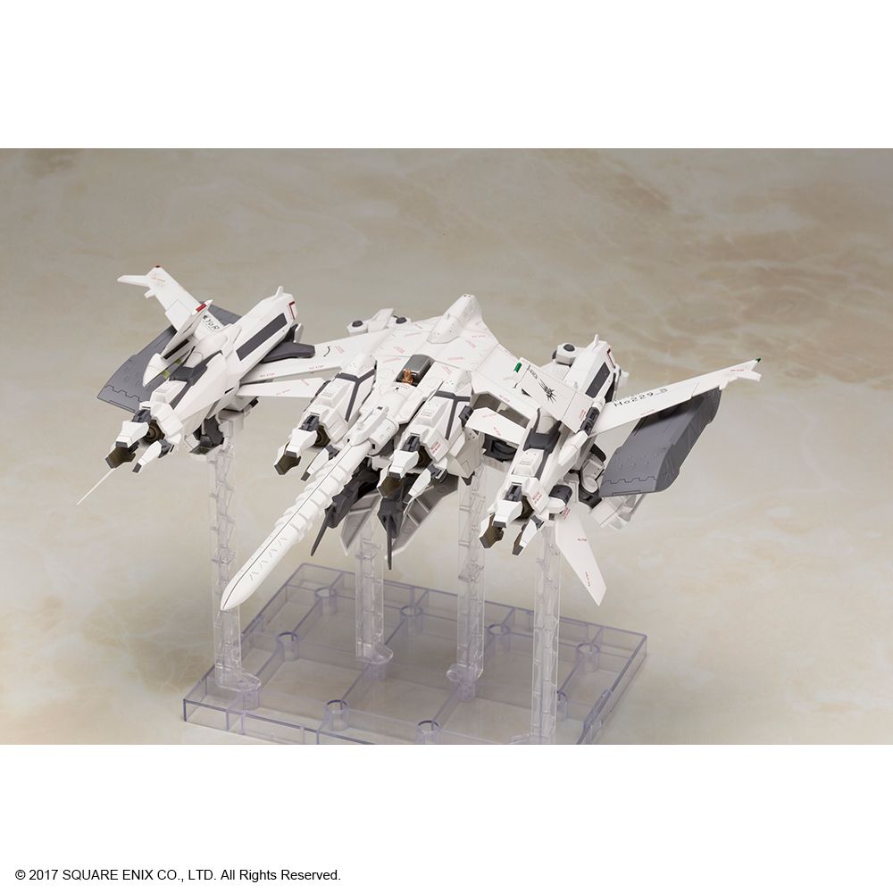 Square Enix - NieR:Automata - Flight Unit Ho229 Type-B Model Kit &amp; 2B (YoRHa No. 2 Type B) (Reissue) - Marvelous Toys