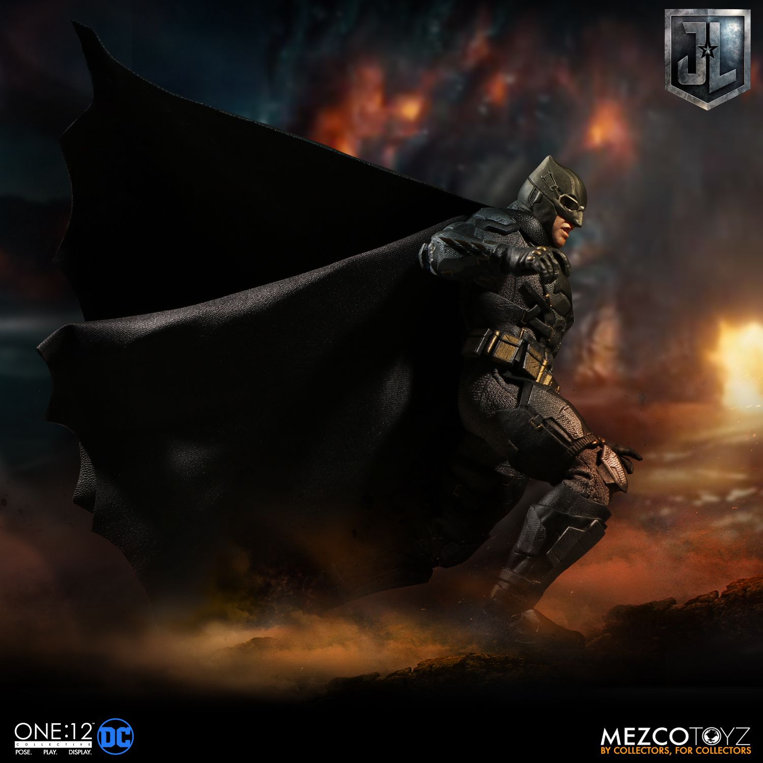 Mezco - One:12 Collective - Justice League - Tactical Suit Batman - Marvelous Toys