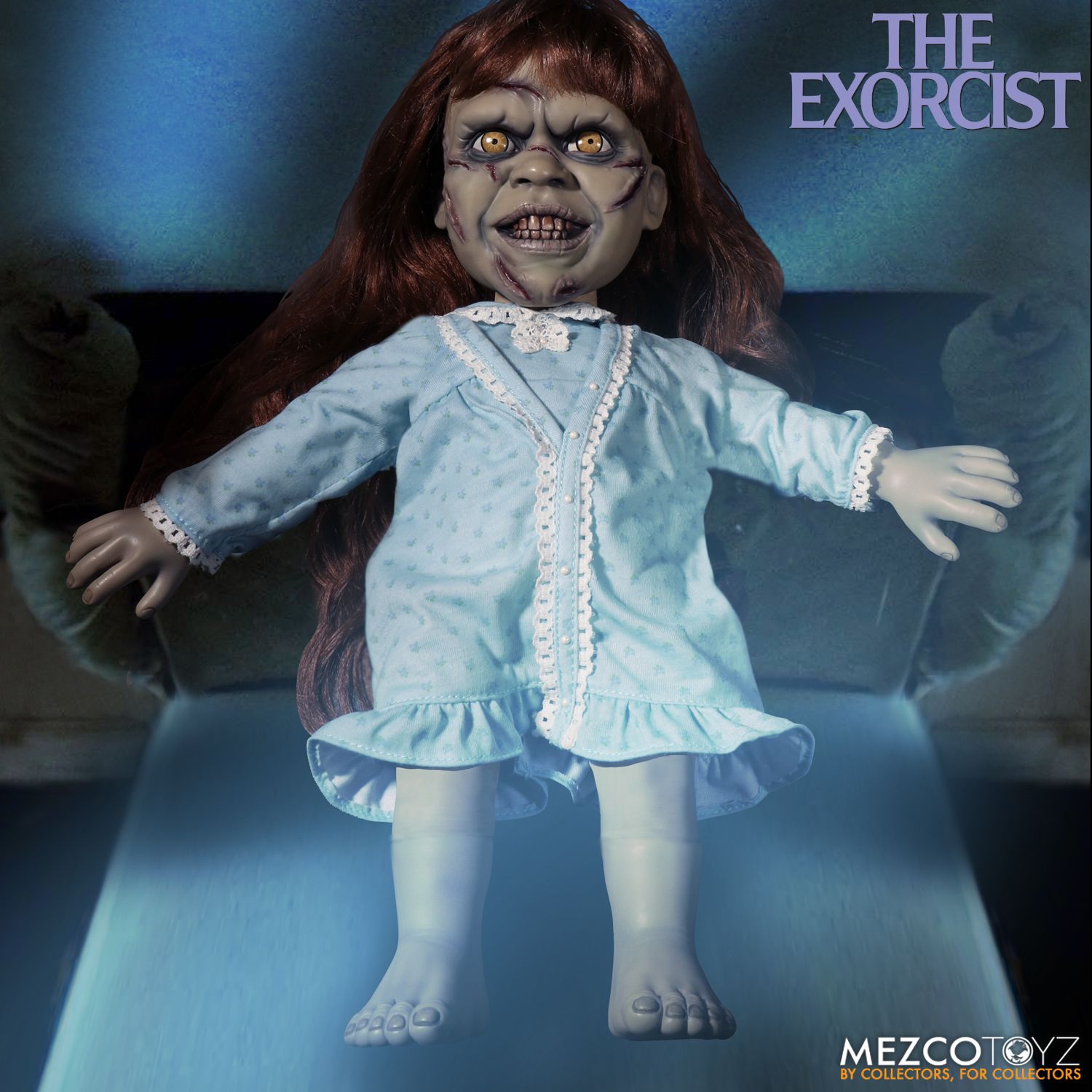 Mezco - Mega Scale - The Exorcist with Sound Feature - Marvelous Toys