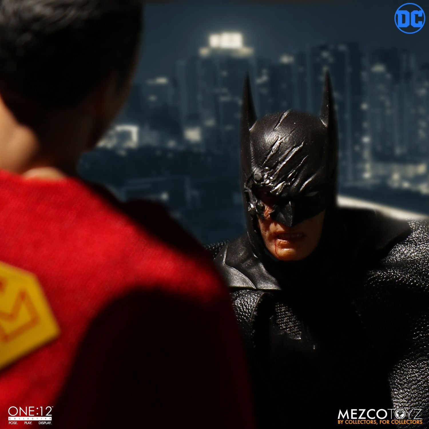 Mezco - One:12 Collective - Batman: Sovereign Knight - Marvelous Toys