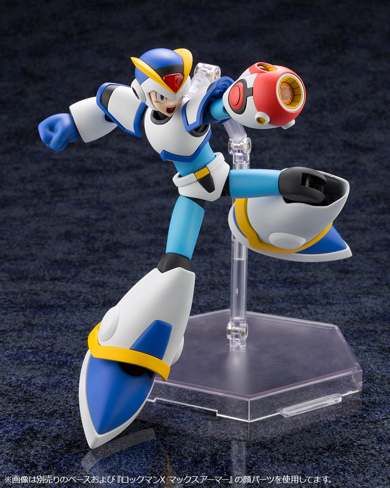 Kotobukiya - Mega Man (Rockman) X - X Full Armor Model Kit (1/12 Scale) - Marvelous Toys