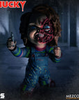 Mezco - Designer Series - Child's Play - Deluxe Chucky - Marvelous Toys