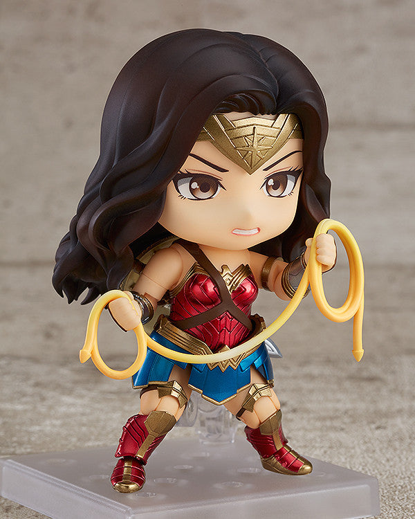 Nendoroid - 818 - Wonder Woman - Wonder Woman (Hero&#39;s Edition) - Marvelous Toys