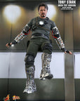 Hot Toys - MMS582 - Iron Man - Tony Stark (Mech Test Ver.) (Deluxe Ver.) - Marvelous Toys