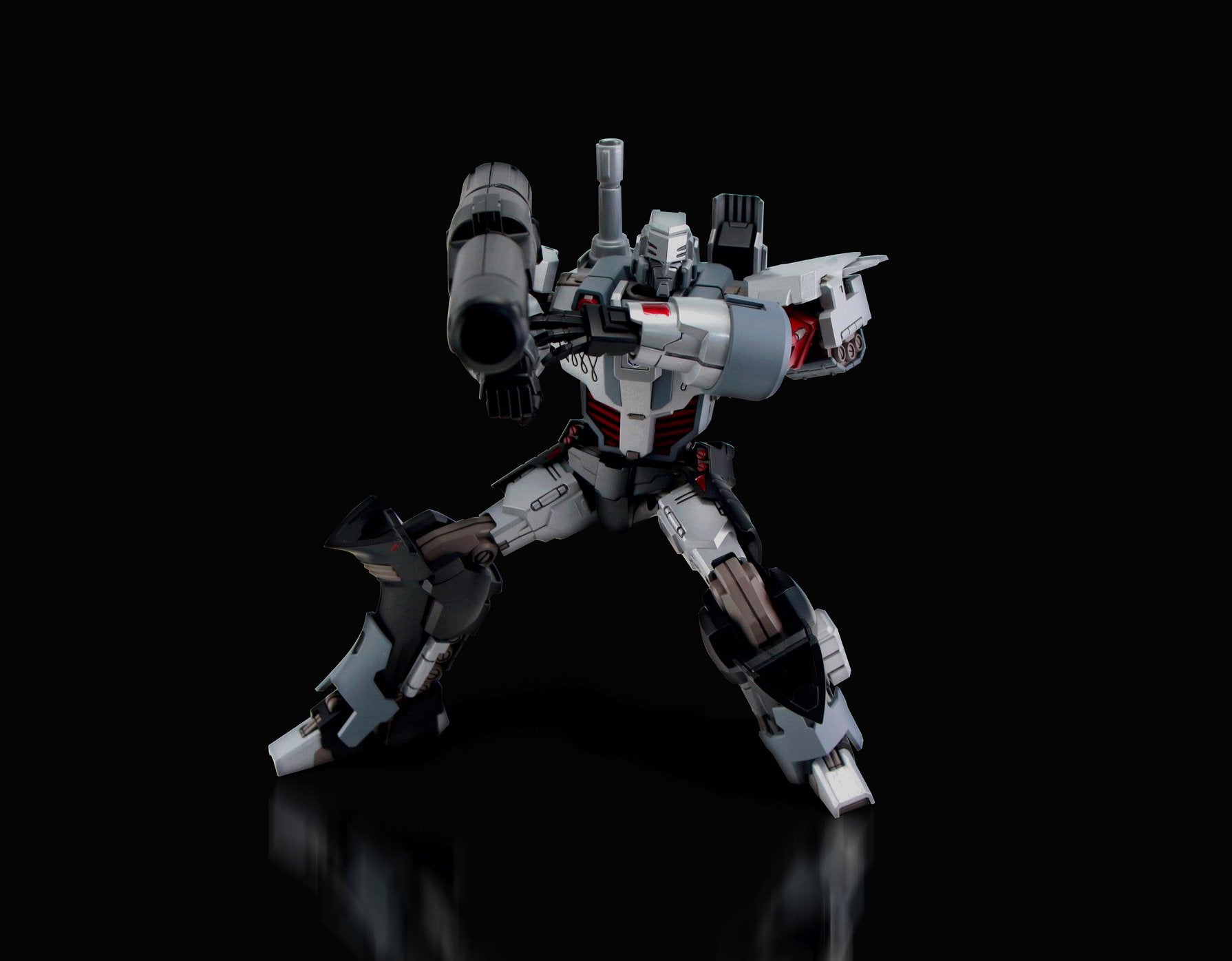 Flame Toys - Transformers - Furai Model 14 - Megatron (IDW Decepticon Ver.)
