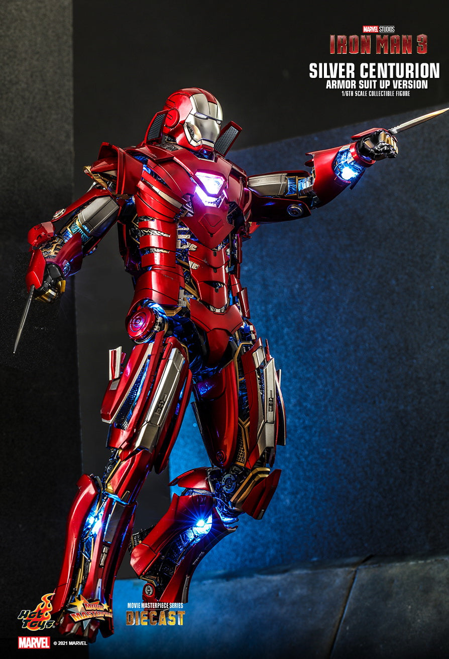 Hot Toys - MMS618D43 - Iron Man 3 - Mark XXXIII Silver Centurion (Armor Suit Up Ver.) - Marvelous Toys