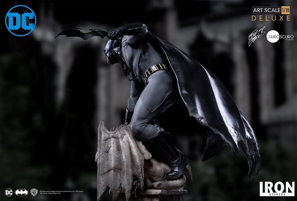 Iron Studios - Deluxe Art Scale Statue 1:10 - Batman by Eddy Barrows - Marvelous Toys