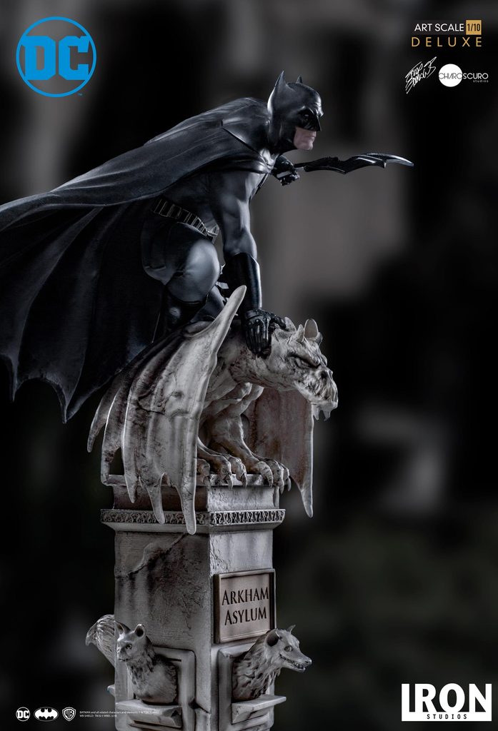 Iron Studios - Deluxe Art Scale Statue 1:10 - Batman by Eddy Barrows - Marvelous Toys
