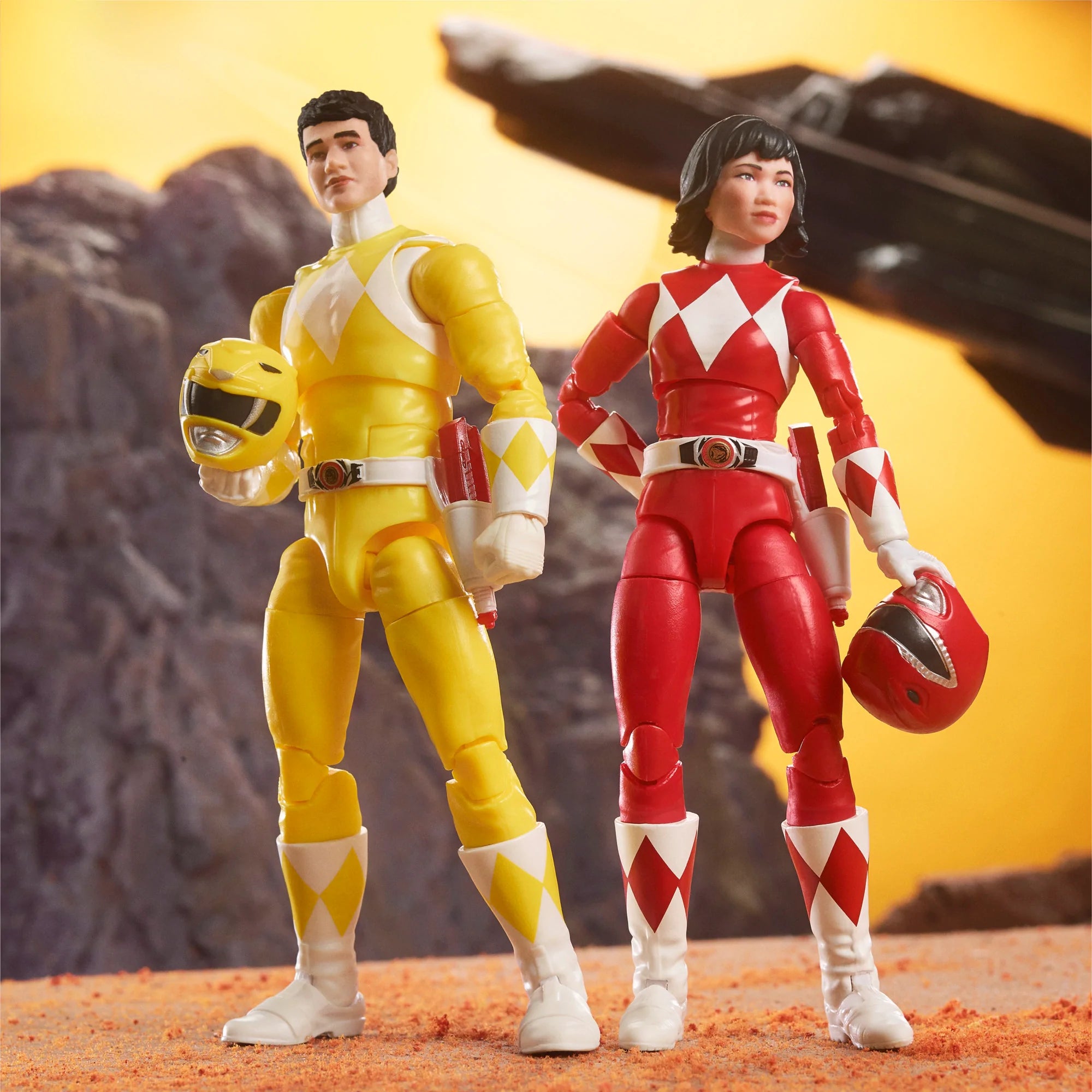 Hasbro - Power Rangers Lightning Collection - Mighty Morphin Red Ranger (Trini) &amp; Yellow Ranger (Jason) Swap Pack - Marvelous Toys