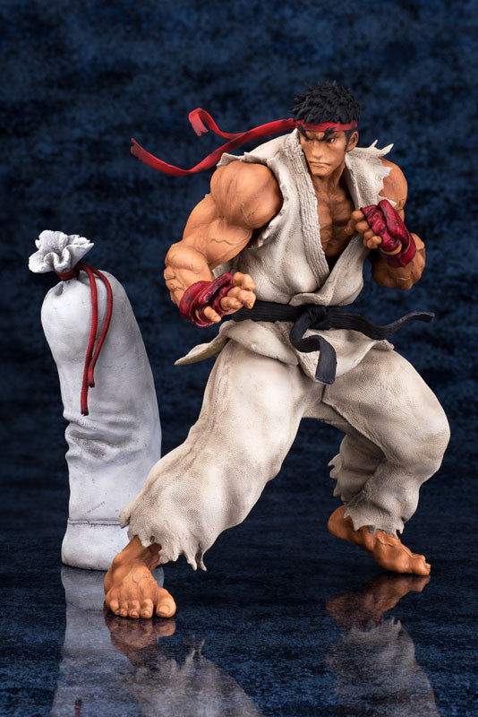 Embrace Japan - Street Fighters III 3rd Strike - Fighters Legendary Ryu (Milestone Limited Distribution) (1/8 Scale) - Marvelous Toys
