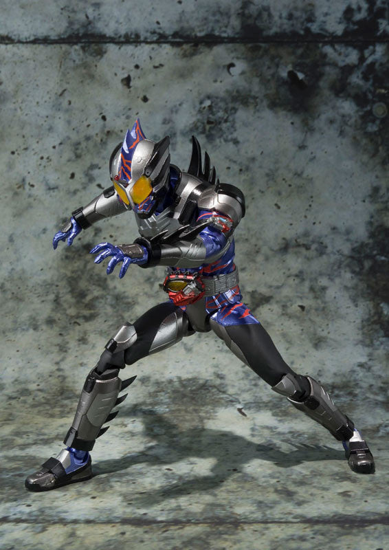 S.H.Figuarts - Masked Rider - Amazon Neo (Kamen Rider) - Marvelous Toys