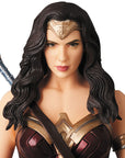 MAFEX No. 60 - Justice League - Wonder Woman - Marvelous Toys