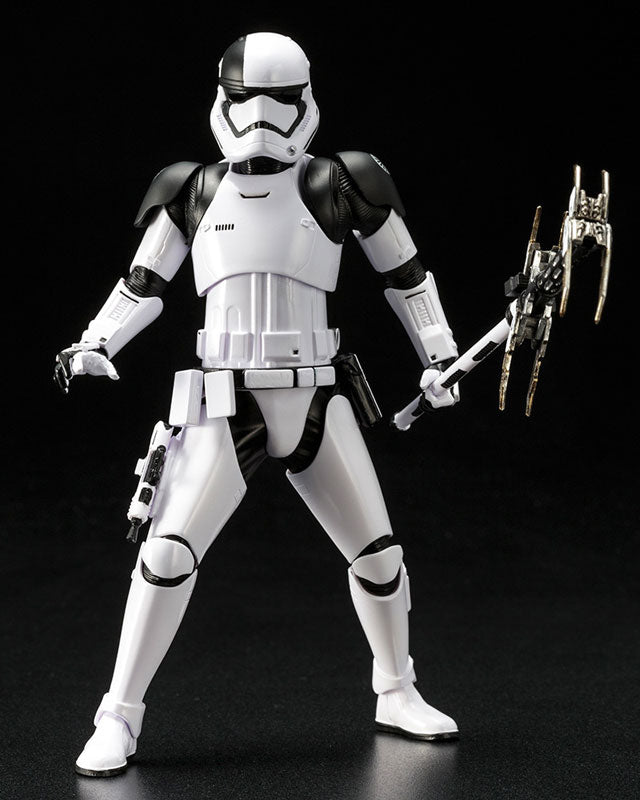 Kotobukiya -  ARTFX+ - Star Wars: The Last Jedi - First Order Stormtrooper Executioner