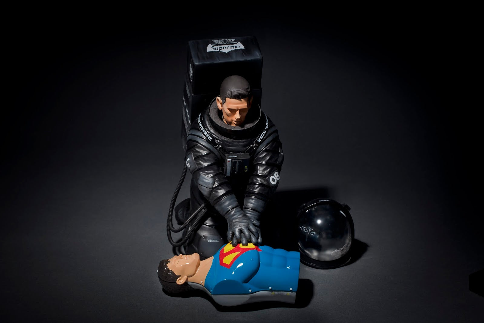 Fools Paradise - Mission Rehearsal: Saving Clark Kent - Marvelous Toys