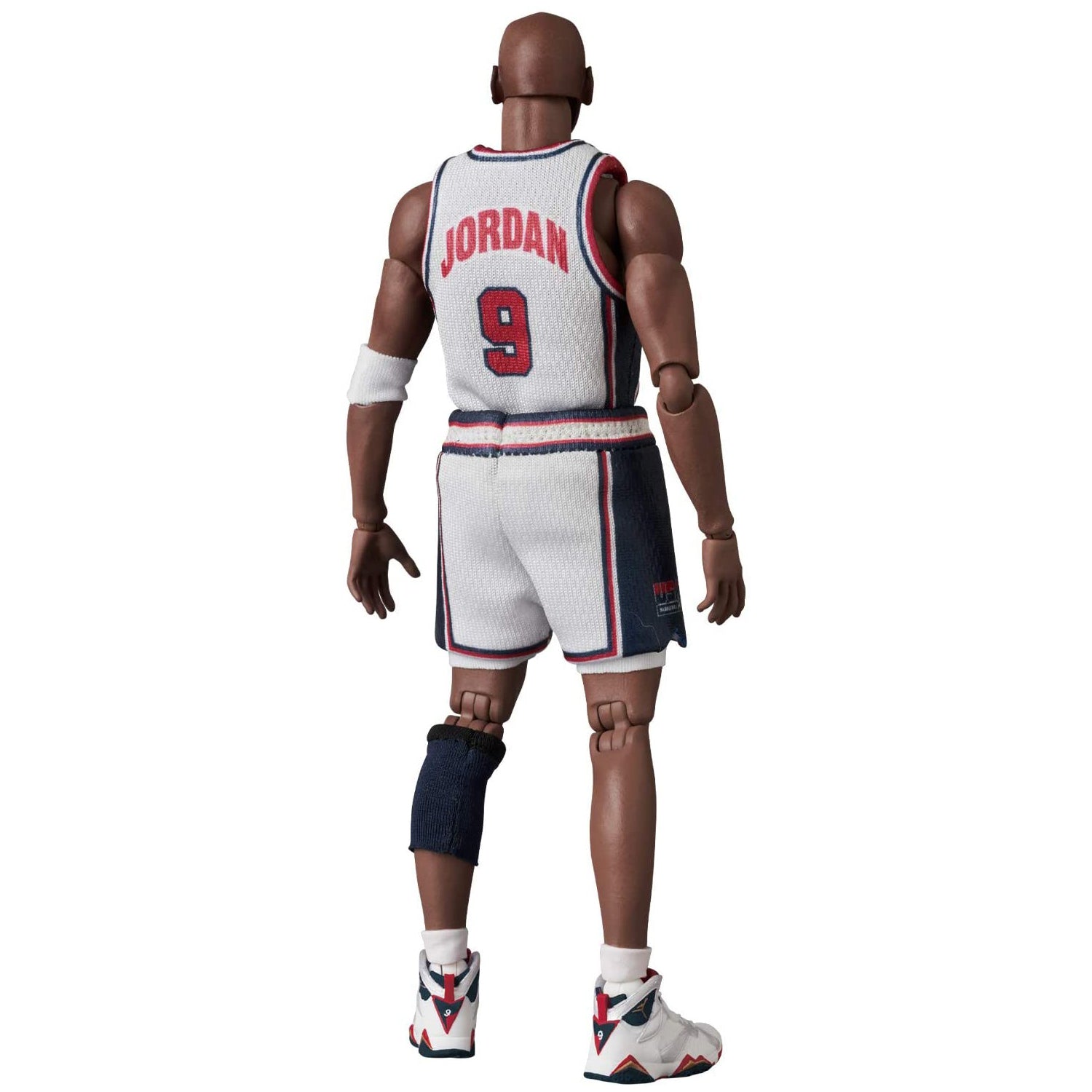 Medicom - MAFEX No. 132 - Michael Jordan (1992 Olympics USA Dream Team) - Marvelous Toys
