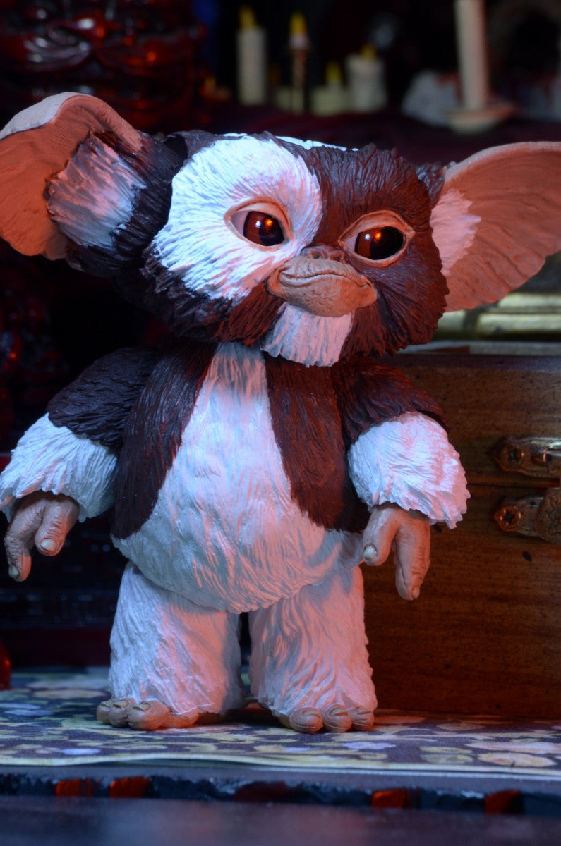 Neca - 7&quot; Scale Action Figure - Gremlins - Ultimate Gizmo - Marvelous Toys