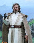 Hot Toys - MMS390 - Star Wars: The Force Awakens - Luke Skywalker - Marvelous Toys