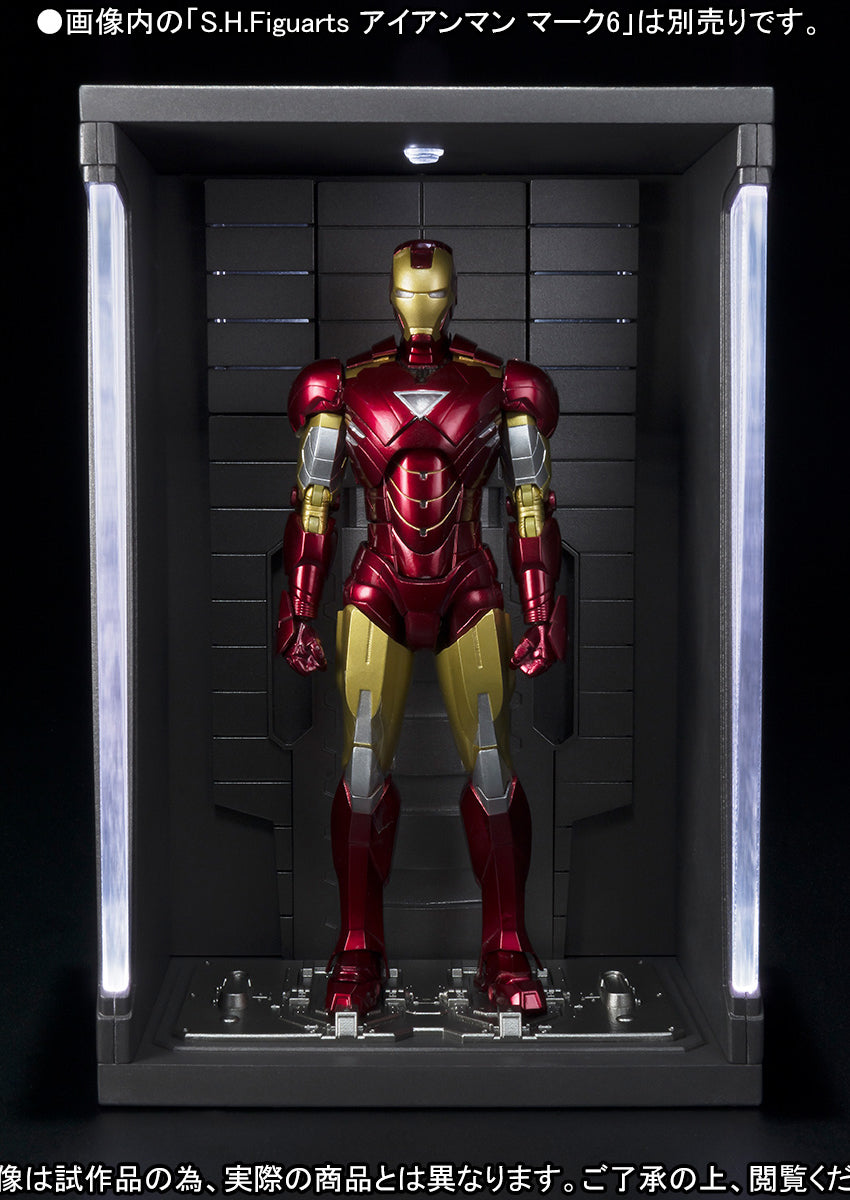 S.H.Figuarts - Iron Man 3 - Hall of Armor (TamashiiWeb Exclusive) (Reissue) - Marvelous Toys