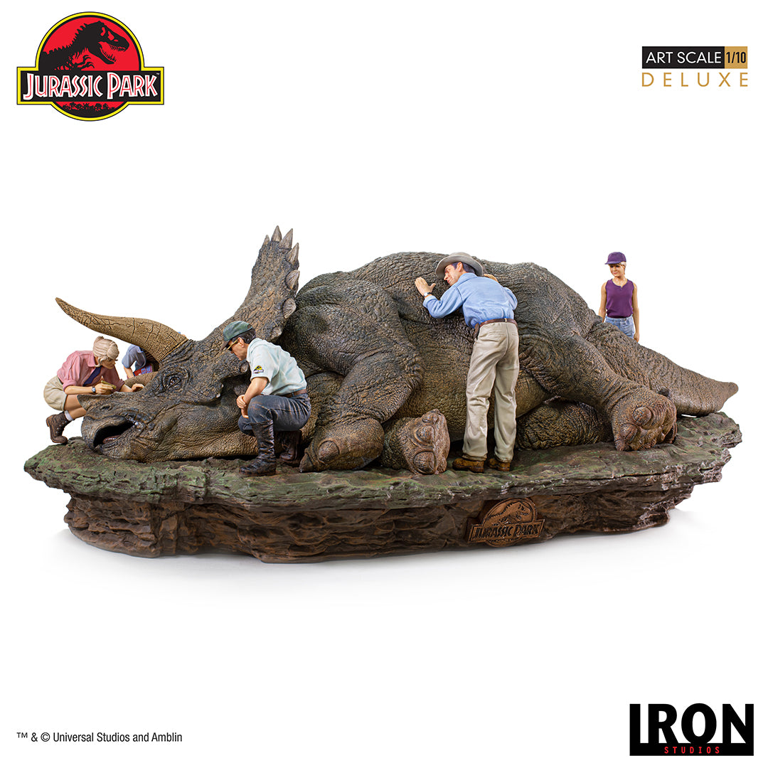 Iron Studios - Deluxe Art Scale 1:10 - Jurassic Park - Triceratops Diorama