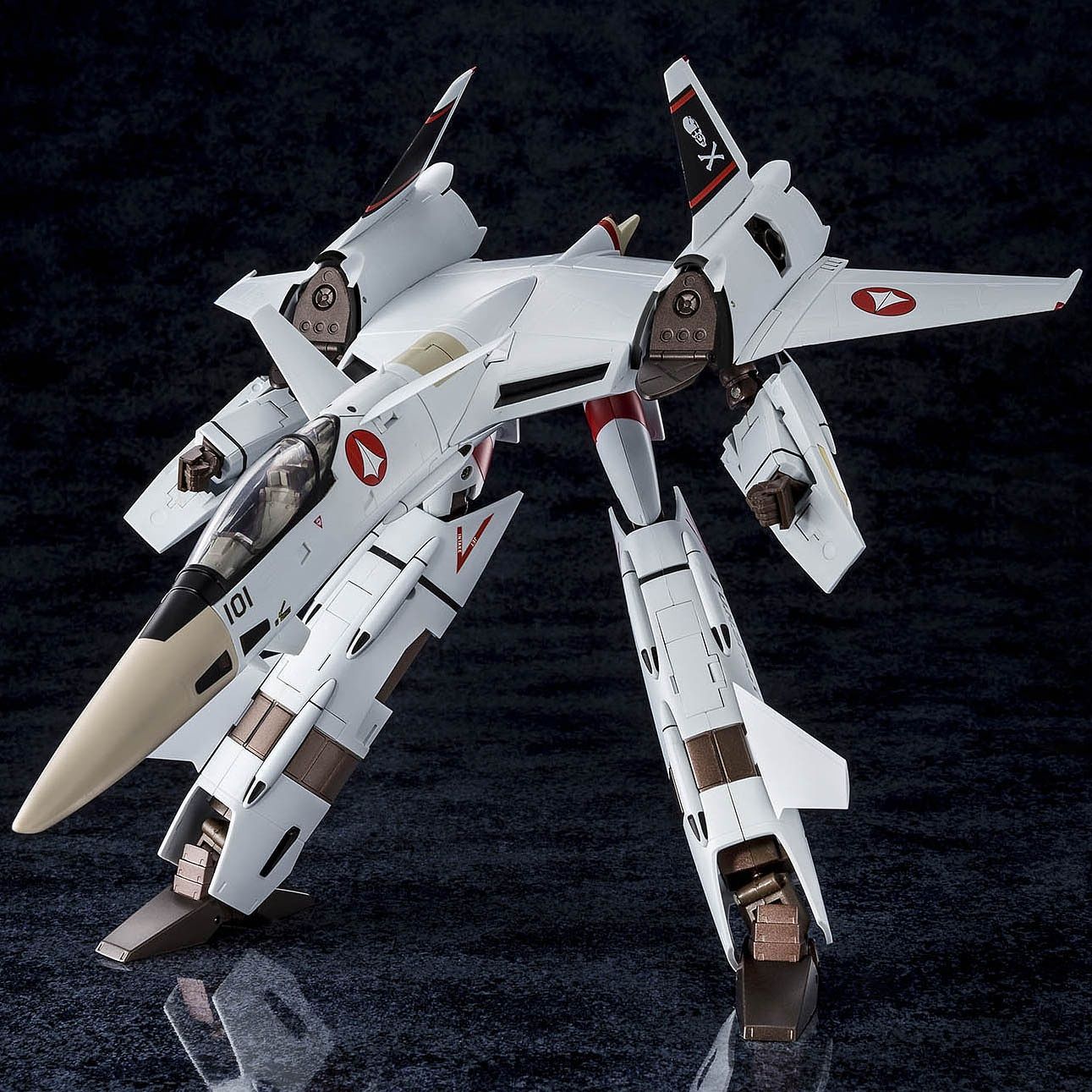 Arcadia - The Super Dimension Fortress Macross - Kanzen Henkei VF-4A Lightning III (Hikaru Ichijyo) - Marvelous Toys