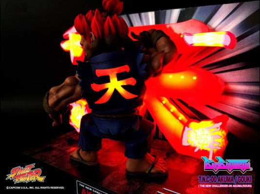 Bigboystoys - Street Fighter - The New Challenger Series T.N.C 08 - Akuma