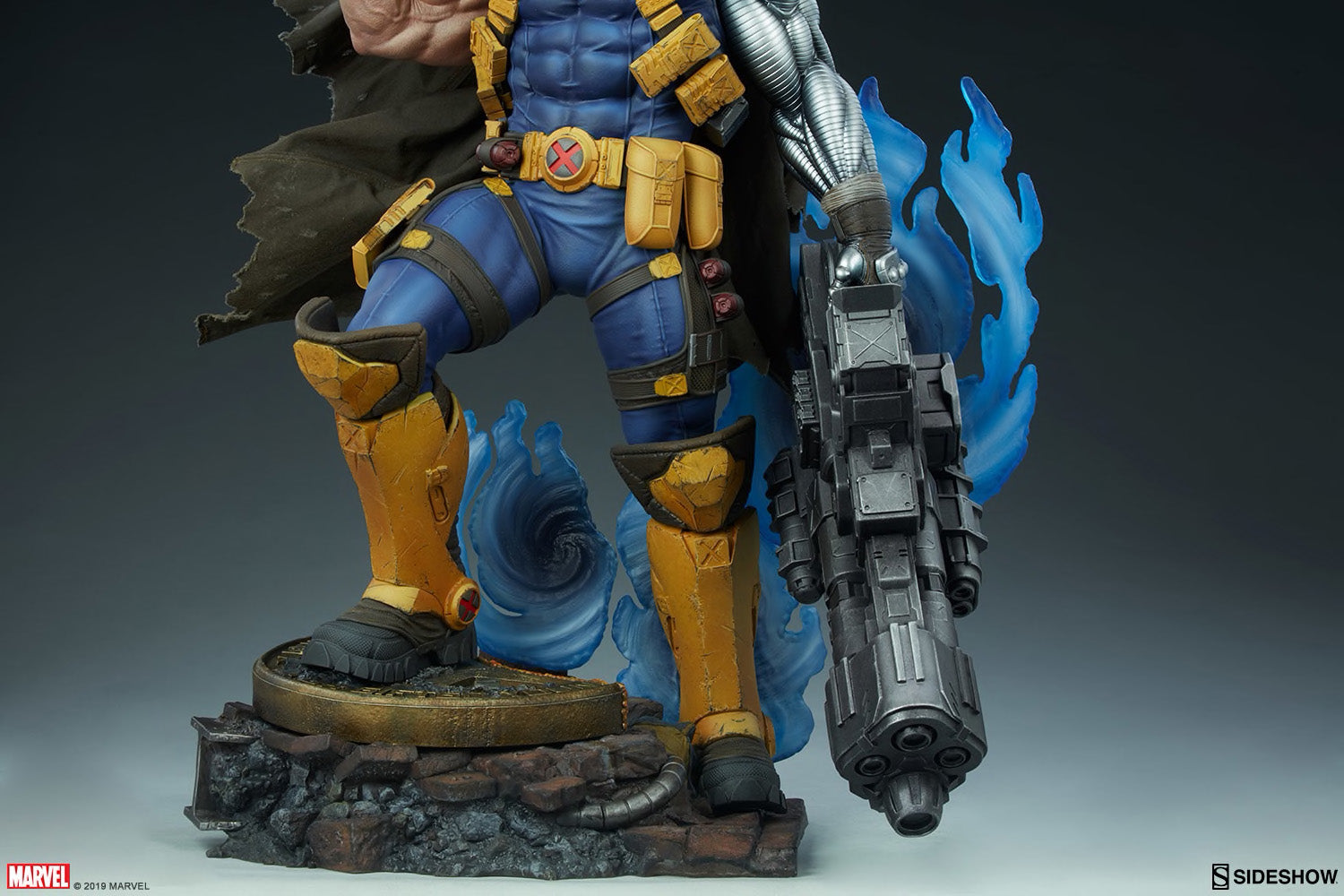 Sideshow Collectibles - Premium Format Figure - Marvel&#39;s X-Men - Cable - Marvelous Toys