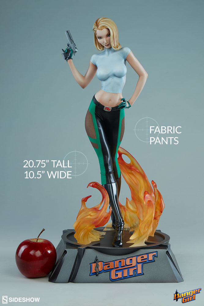 Sideshow Collectibles - Danger Girl - Abbey Chase Premium Format Figure - Marvelous Toys