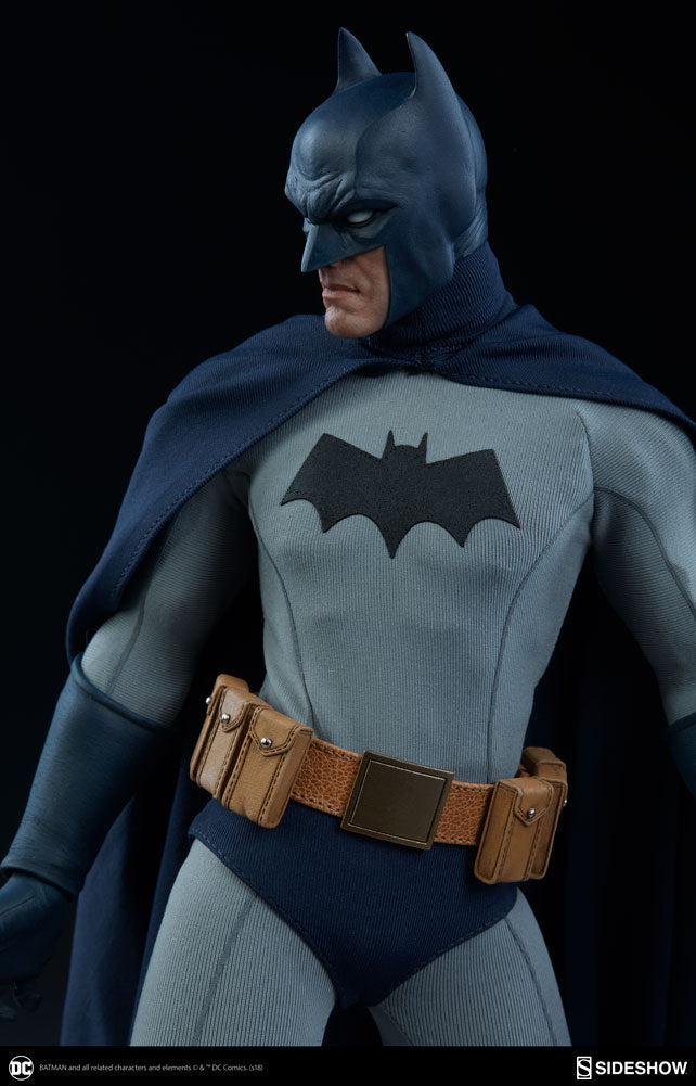 Sideshow Collectibles - Sixth Scale Figure - DC Comics - Batman