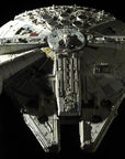 Bandai - Star Wars: The Last Jedi - Millennium Falcon (1/144 Scale Model Kit) - Marvelous Toys