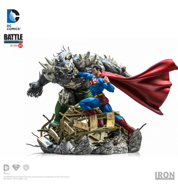 Iron Studios - Battle Diorama - DC Comics - Superman vs Doomsday (1:6 Scale)