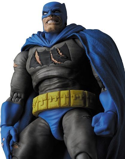 Medicom - MAFEX No. 119 - DC Comics - Batman: TDKR (The Dark Knight Triumphant) - Batman