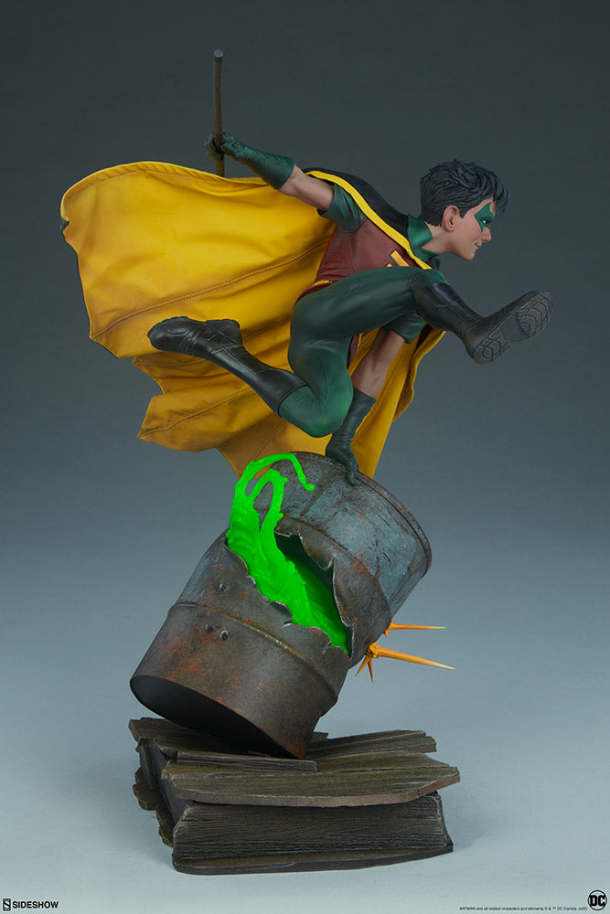Sideshow Collectibles - Premium Format Figure - DC Comics - Robin - Marvelous Toys